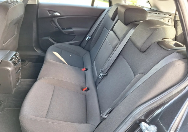 Opel Insignia cena 23900 przebieg: 207000, rok produkcji 2011 z Gozdnica małe 379
